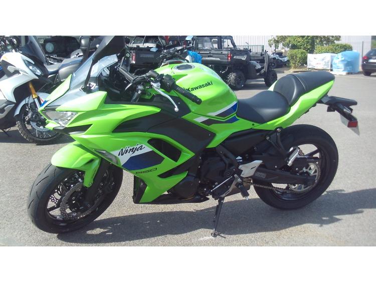 KAWASAKI NINJA 650
