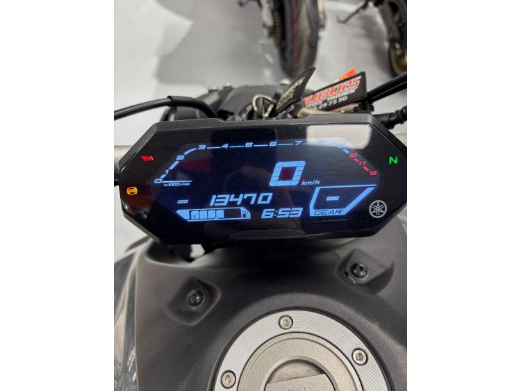 YAMAHA MT-07