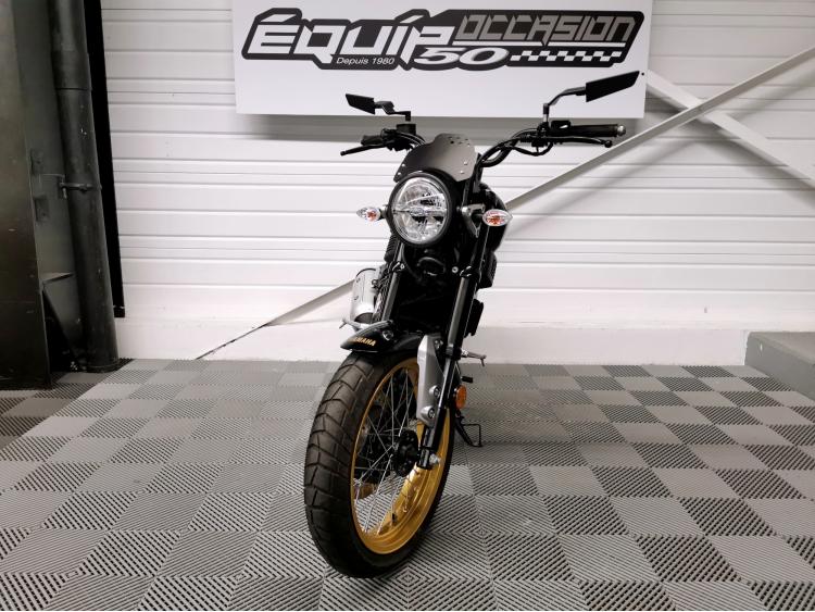 YAMAHA XSR 125 Legacy - 1ere Main - XSR125