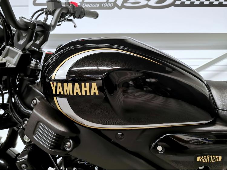YAMAHA XSR 125 Legacy - 1ere Main - XSR125