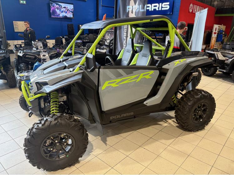 POLARIS RZR XP 1000