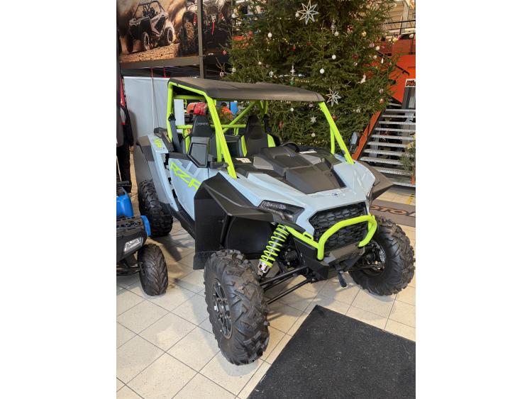 POLARIS RZR XP 1000