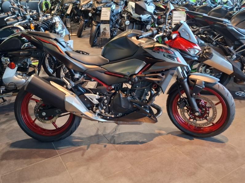 KAWASAKI Z 500 SE IDEAL PERMIS A2
