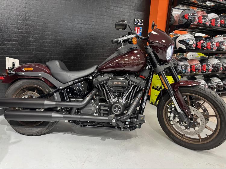 HARLEY-DAVIDSON SOFTAIL LOW RIDER 1868 S