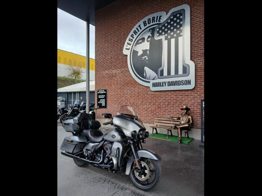HARLEY-DAVIDSON TOURING ELECTRA GLIDE 1923 ULTRA CVO