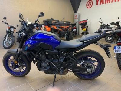 YAMAHA MT-07