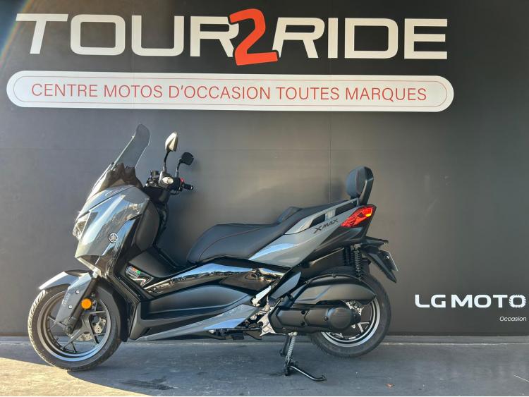 YAMAHA X-MAX 125 TECH MAX + DOSSERET