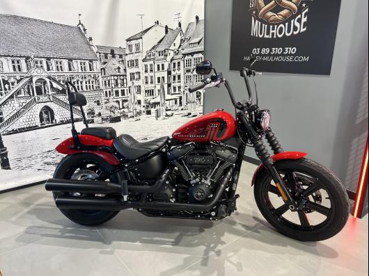 HARLEY-DAVIDSON SOFTAIL STREET BOB 1868