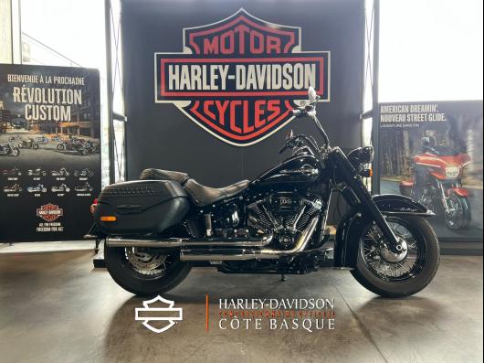 HARLEY-DAVIDSON SOFTAIL HERITAGE 1868 CLASSIC