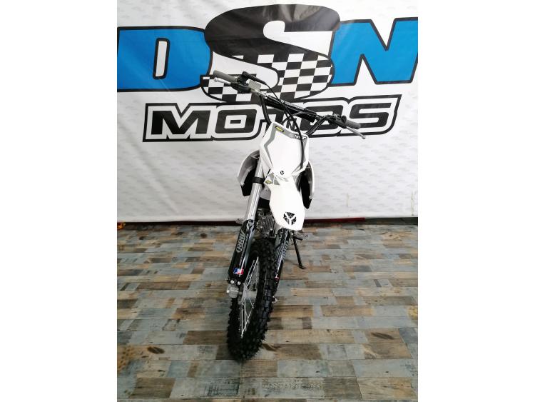 YCF PILOT F125 BLANC/JAUNE NEUVE / DSN MOTOS 33