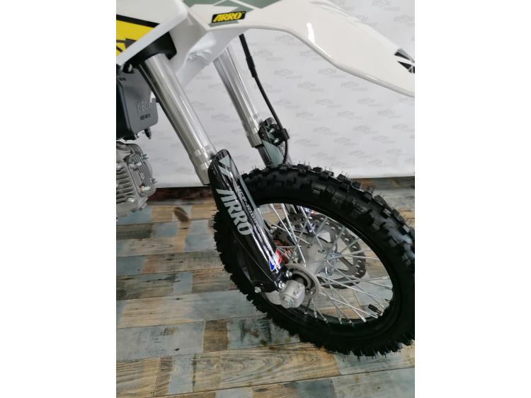 YCF PILOT F125 BLANC/JAUNE NEUVE / DSN MOTOS 33