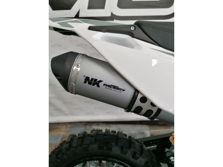 YCF PILOT F125 BLANC/JAUNE NEUVE / DSN MOTOS 33