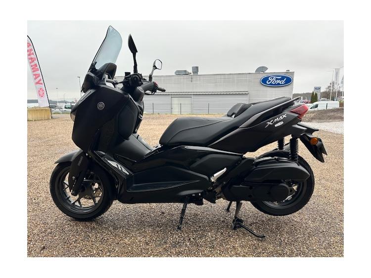 YAMAHA X-MAX 125 TECH MAX