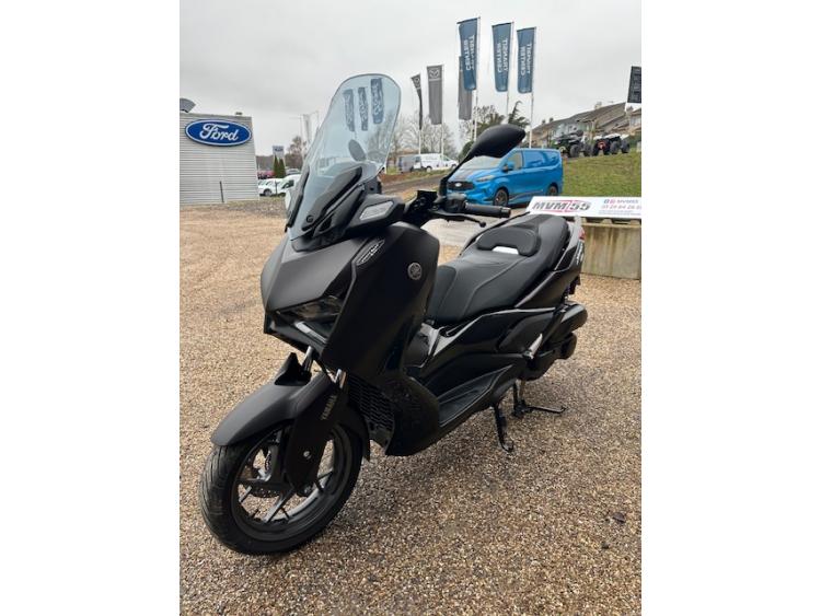YAMAHA X-MAX 125 TECH MAX