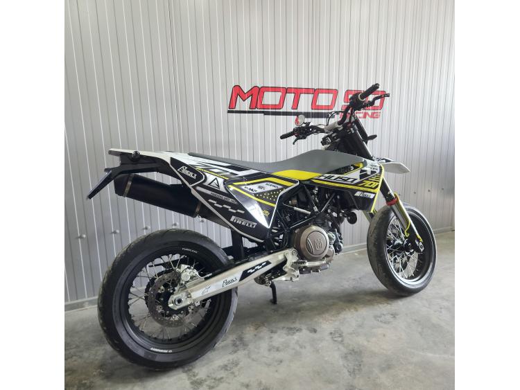HUSQVARNA 701 SUPERMOTO