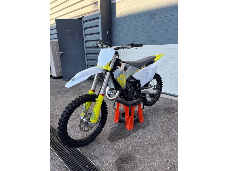 HUSQVARNA TC 125