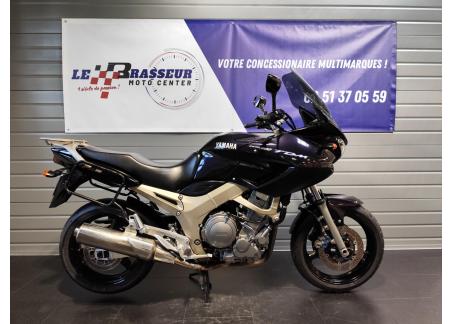 YAMAHA TDM 900