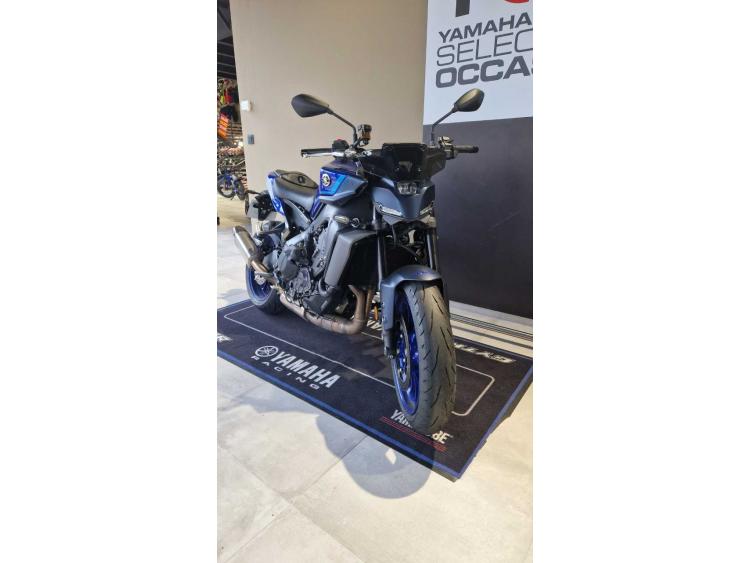 YAMAHA MT-09  Y-AMT