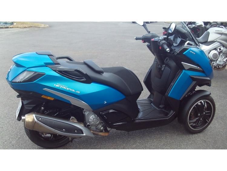 PEUGEOT METROPOLIS 400