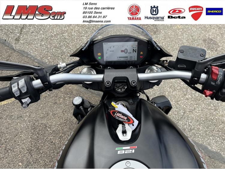 DUCATI MONSTER 821 STEALTH