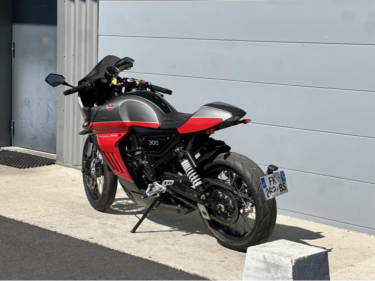 FB MONDIAL PAGANI 300 - A2