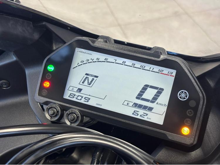 YAMAHA YZF-R3
