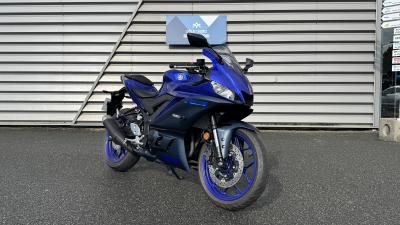YAMAHA YZF-R3