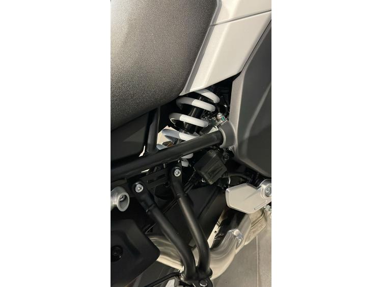 CF MOTO MT 700