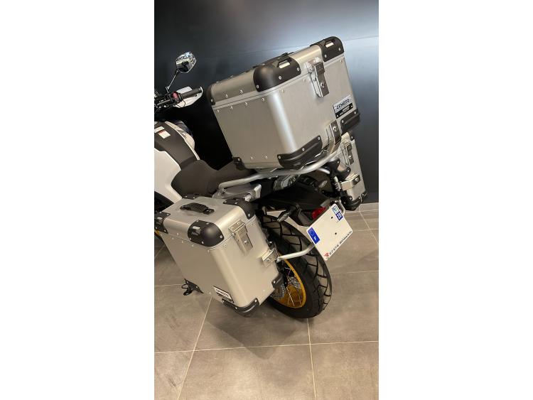 CF MOTO MT 700