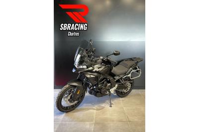 CF MOTO MT 700