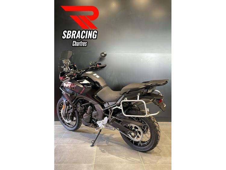 CF MOTO MT 700