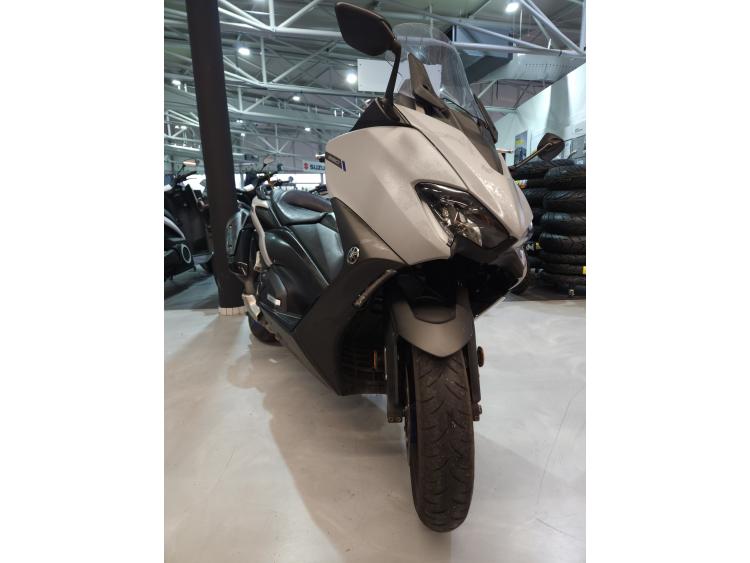 YAMAHA XP T-MAX 560