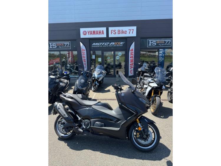 YAMAHA XP T-MAX 560 TECH MAX