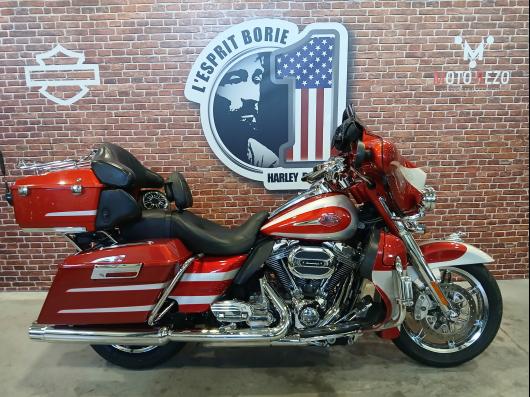 HARLEY-DAVIDSON TOURING ELECTRA GLIDE 1800 ULTRA CVO