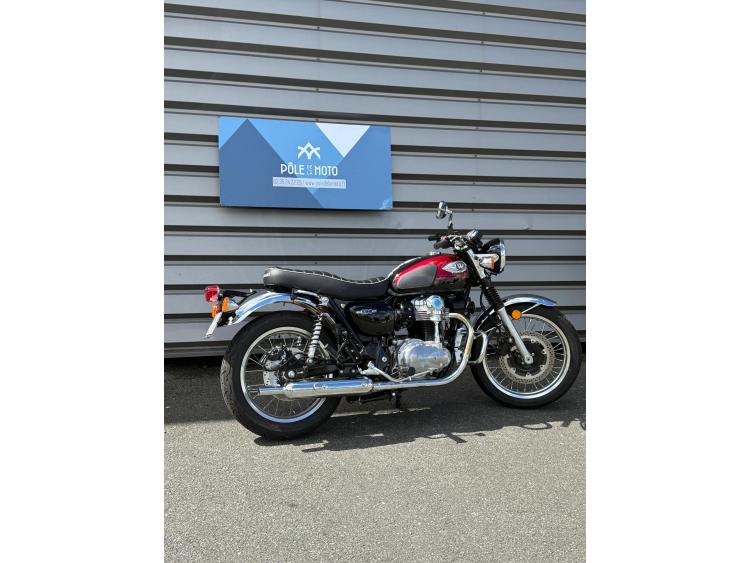 KAWASAKI W 800