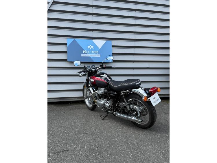 KAWASAKI W 800