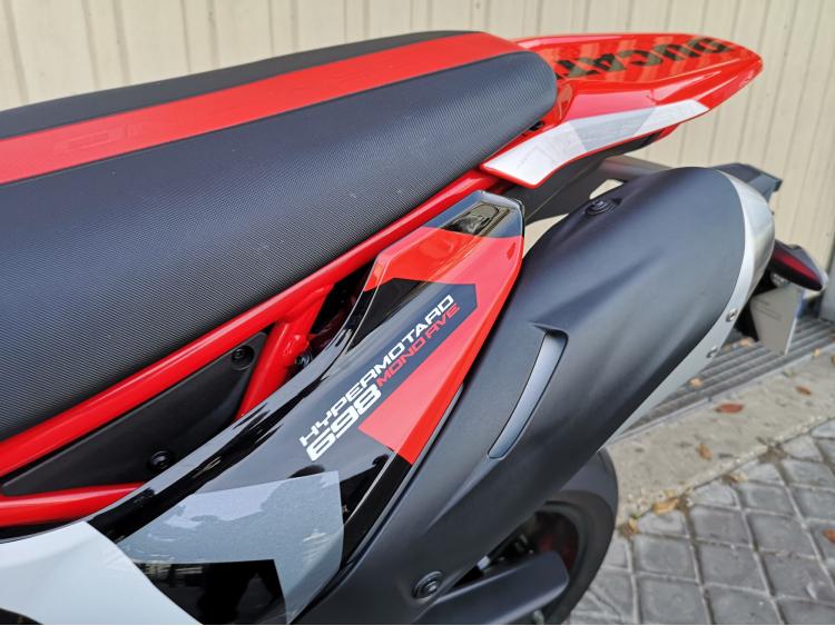 DUCATI HYPERMOTARD 698 RVE