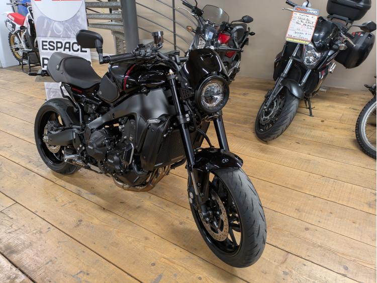 YAMAHA XSR 900