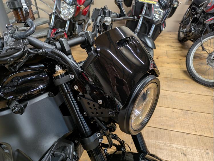 YAMAHA XSR 900