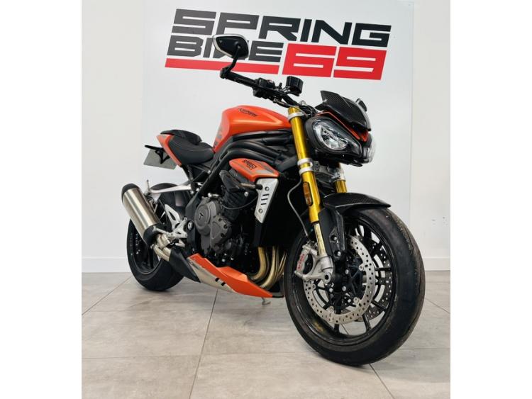 TRIUMPH SPEED TRIPLE 1200 RS