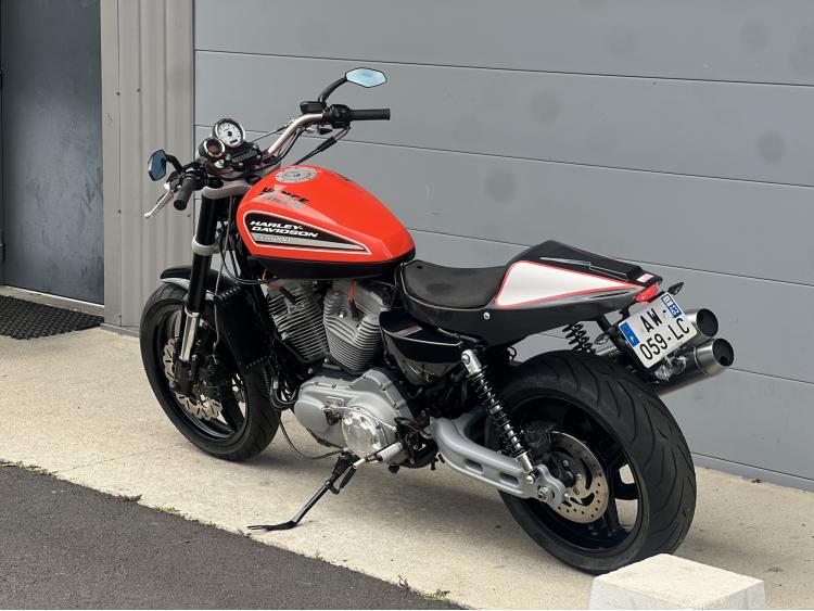 HARLEY-DAVIDSON SPORTSTER XR 1200