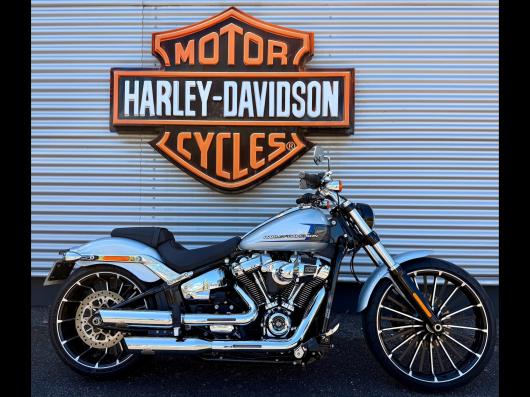 HARLEY-DAVIDSON SOFTAIL BREAKOUT 1923