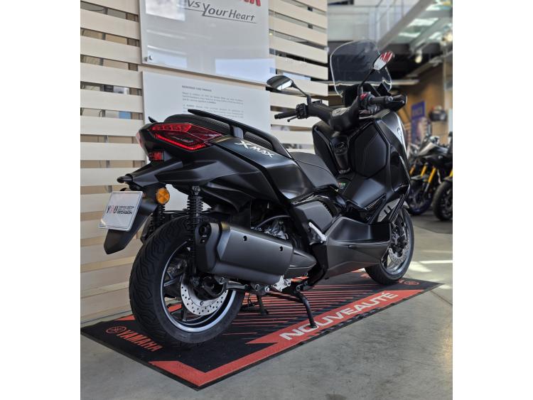 YAMAHA XMAX 300 Tech Max