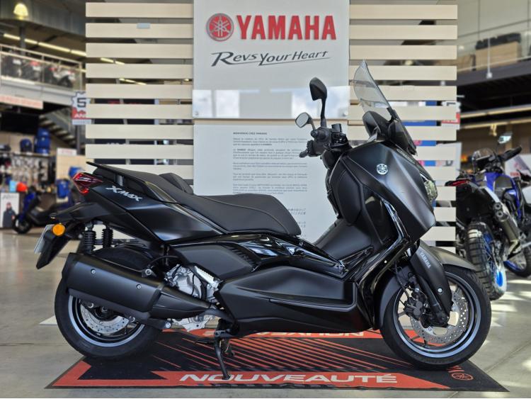 YAMAHA XMAX 300 Tech Max