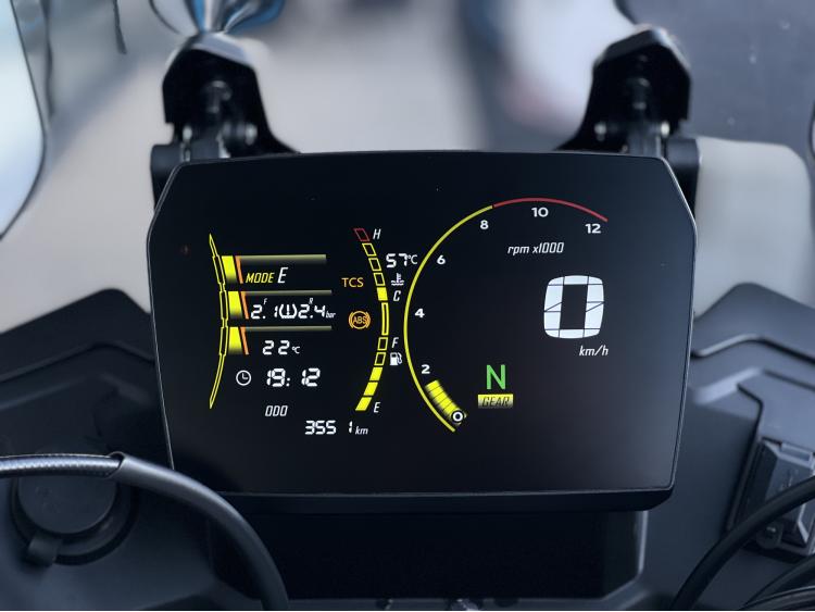 VOGE DS 625 X