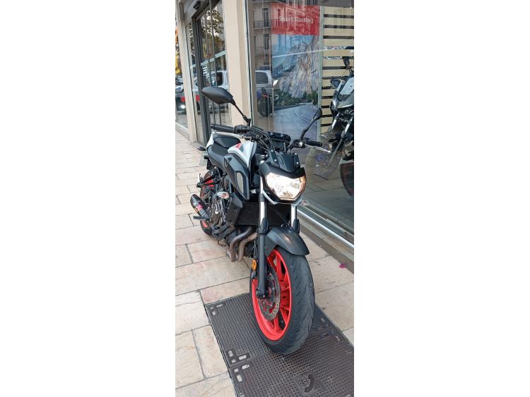 YAMAHA MT-07 (47.5CV)