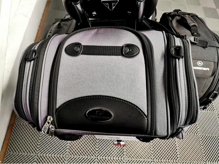 TRIUMPH BONNEVILLE T120 - 1ere main