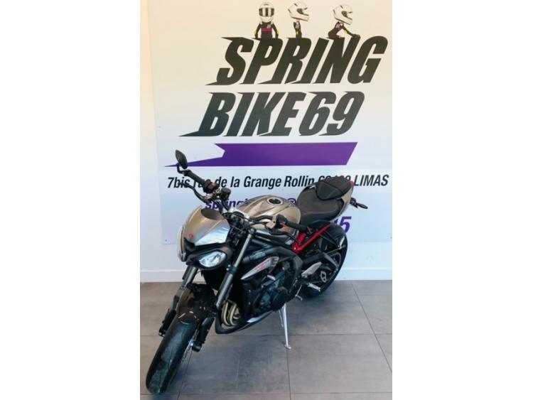 TRIUMPH STREET TRIPLE 765 RS