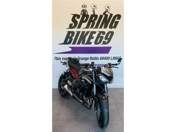 TRIUMPH STREET TRIPLE 765 RS