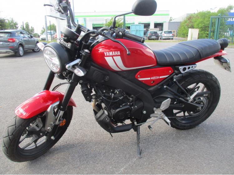 YAMAHA XSR 125
